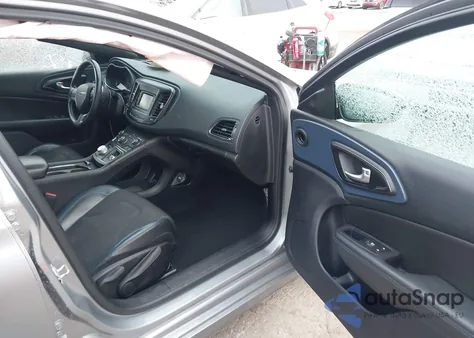 2016 Chrysler 200 S z USA, uszkodzony, nr VIN 1C3CCCBB1GN113543